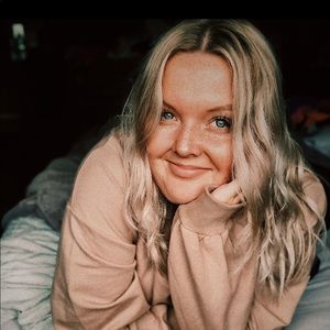 Meet your Posher, Allyson